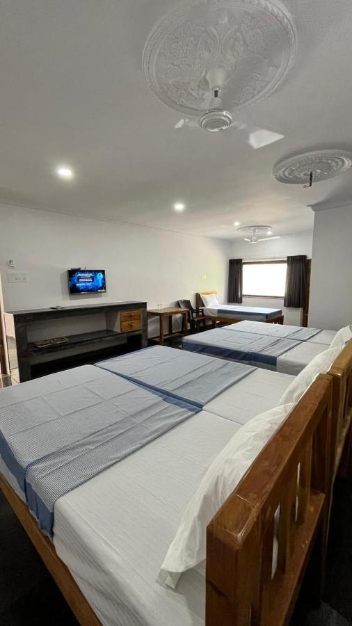Anand Beach Guesthouse By Moonrocks Mahábalipuram Kültér fotó