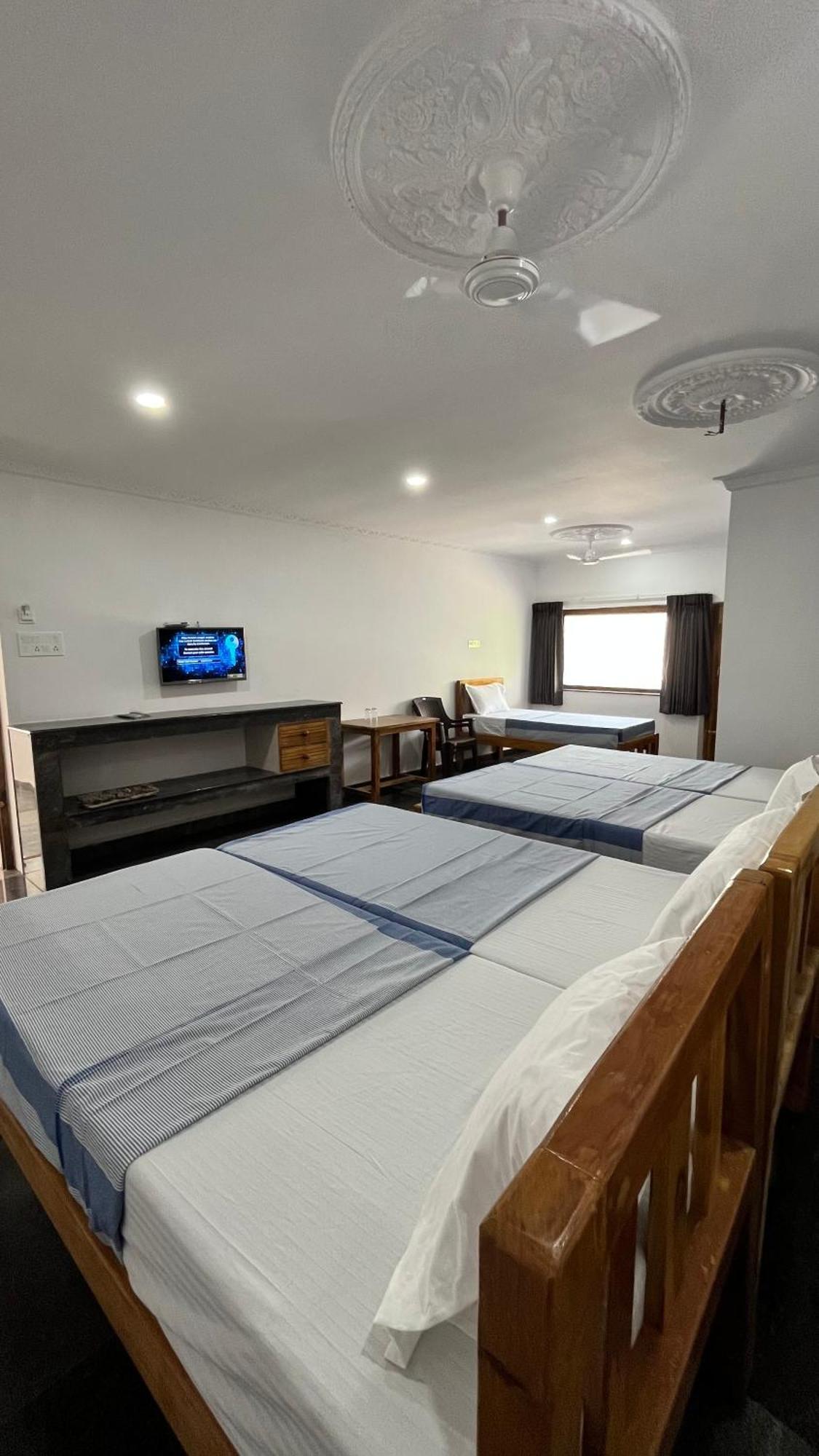 Anand Beach Guesthouse By Moonrocks Mahábalipuram Kültér fotó